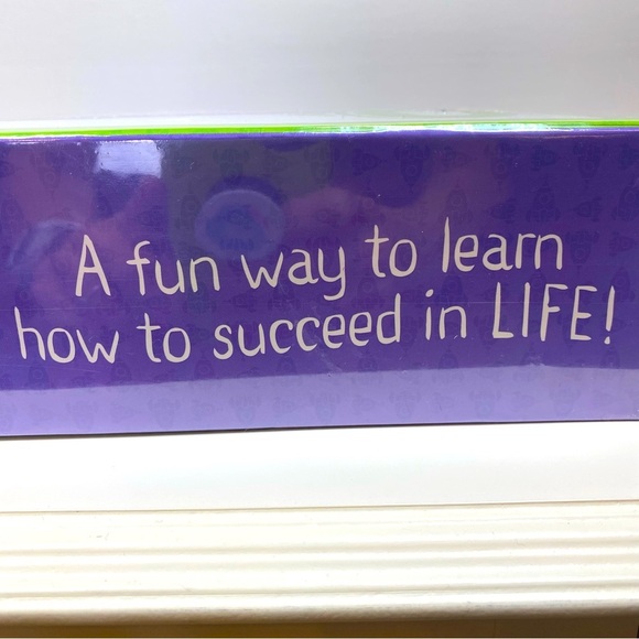 Q's Race to The Top Educational Board Game with Book: Social‎ Skills Manners - Picture 4 of 7